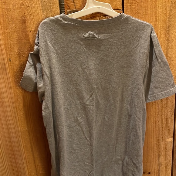 UA youth medium shirt - Picture 4 of 4